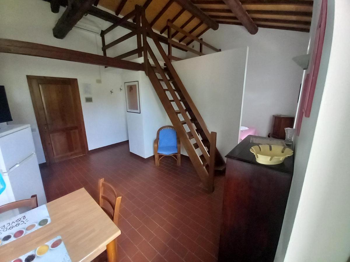Podere S.Giulia - Casale S.Giulia Riotorto Eksteriør billede