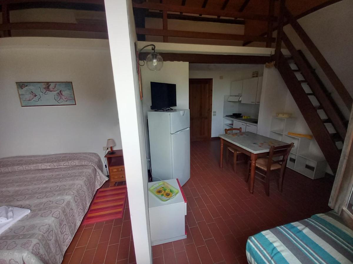 Podere S.Giulia - Casale S.Giulia Riotorto Eksteriør billede