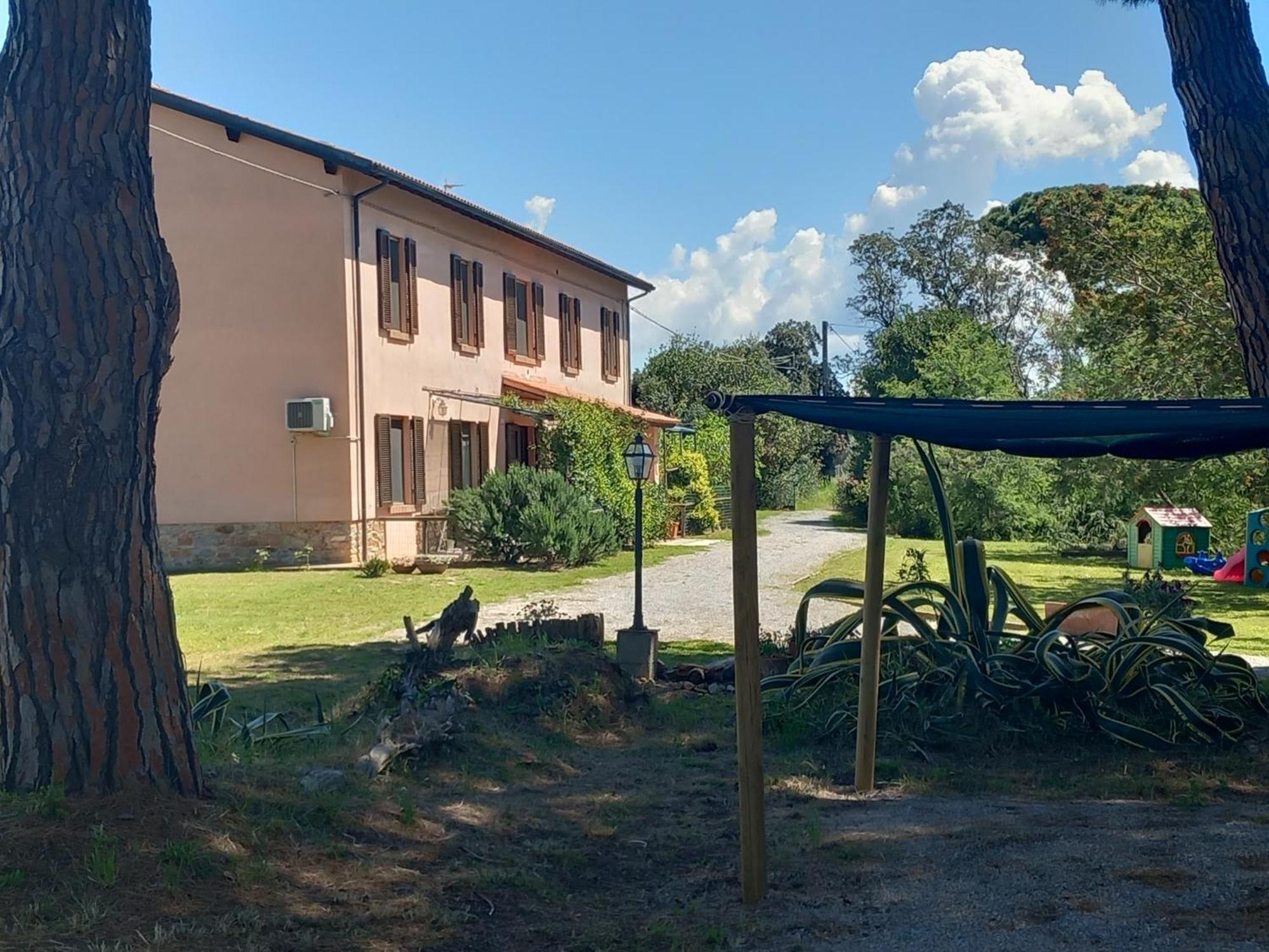 Podere S.Giulia - Casale S.Giulia Riotorto Eksteriør billede