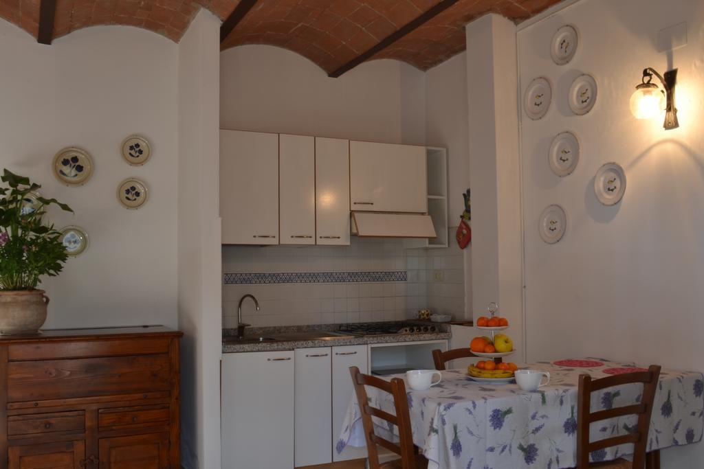 Podere S.Giulia - Casale S.Giulia Riotorto Eksteriør billede